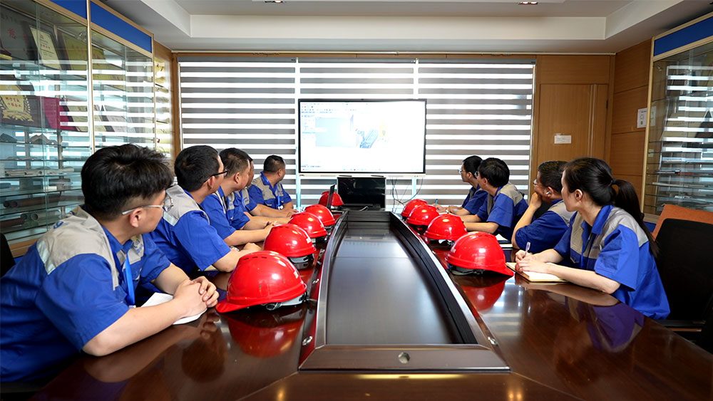 Yuanchang engineering team in a project review meeting